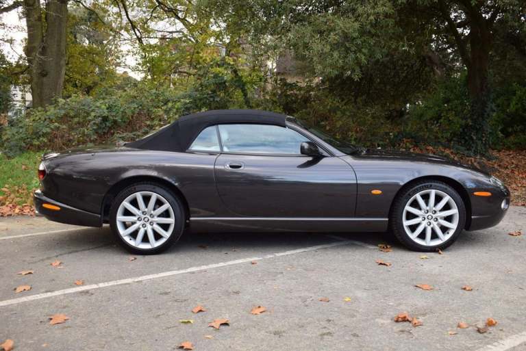 2005 Jaguar XK8 4.2 2dr Auto CONVERTIBLE PETROL Automatic