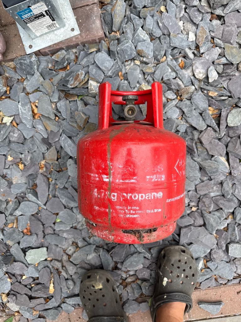4.7kg Calor Gas’s bottle (empty)