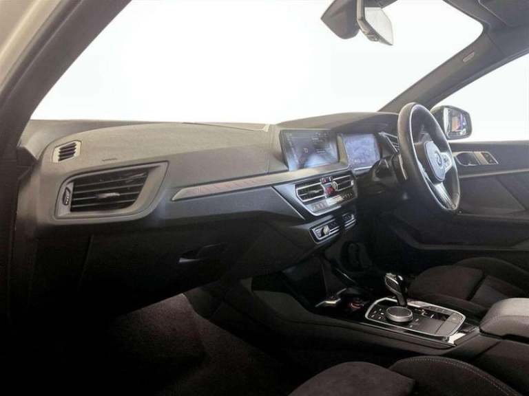 2021 BMW 1 Series 2.0 M135i Auto xDrive Euro 6 (s/s) 5dr Automatic Hatchback Petrol Automatic