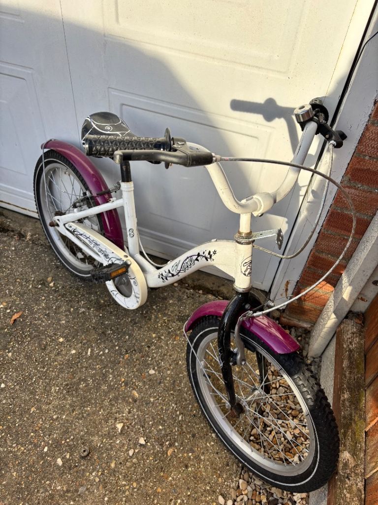 Girls 18inch bike 
