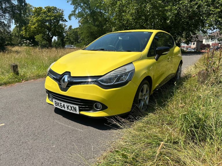 Renault Clio 0.9 TCE Petrol Manual 5 Door Hatchback Yellow 2014 