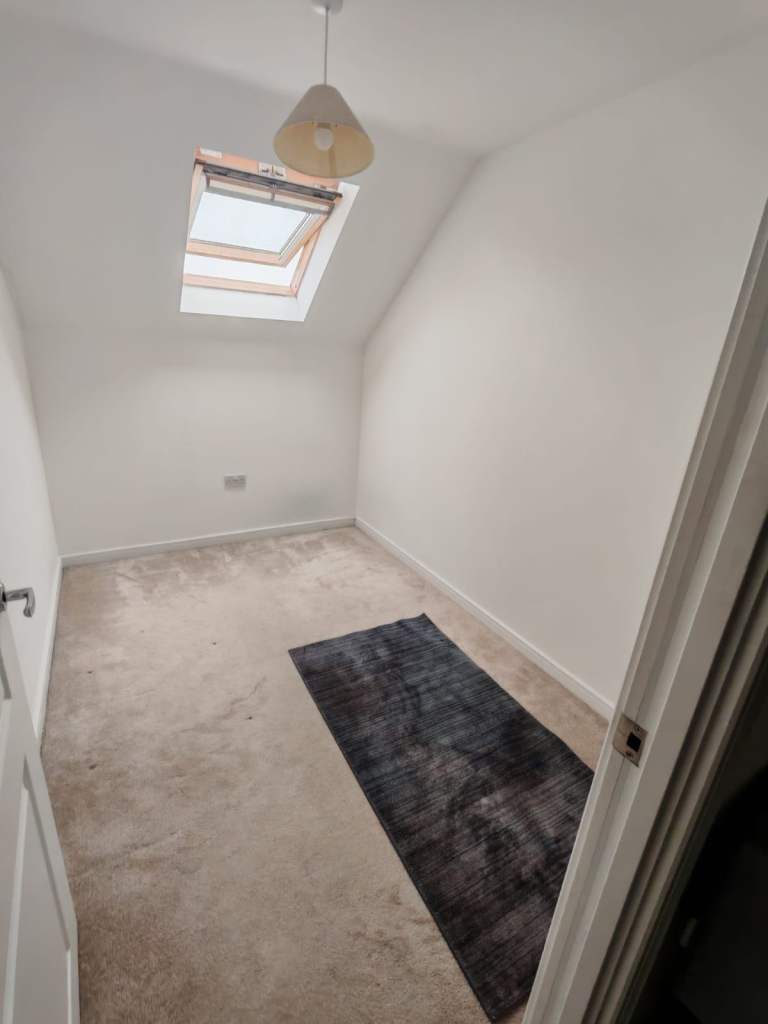 Single room for rent.