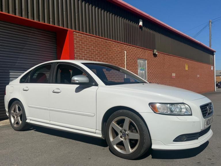 2010 Volvo S40 1.6D DRIVe R DESIGN 4dr SALOON DIESEL Manual
