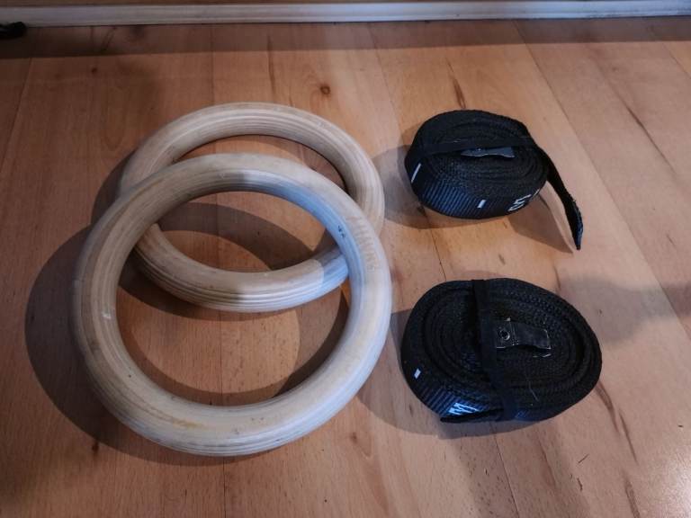 Gravity Fitness Gymnastic Rings with Straps – Good Condition