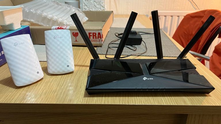 TP-Link Archer AX10 Wi-Fi 6 Router + TP-Link RE200 & RE220 Extenders - Complete Set - £40