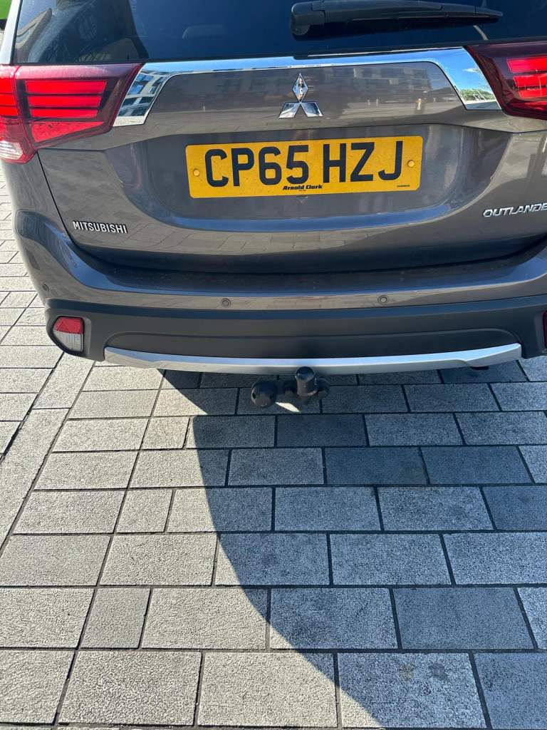 Mitsubishi Outlander 2015 (Dec) – 7 Seater – Diesel – Euro 6 – £3500