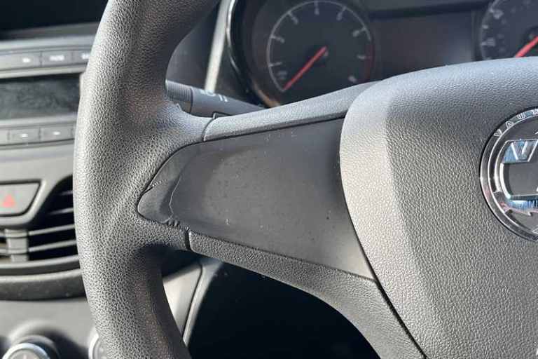 2019 Vauxhall Viva 1.0 [73] SE 5dr [A/C] HATCHBACK PETROL Manual