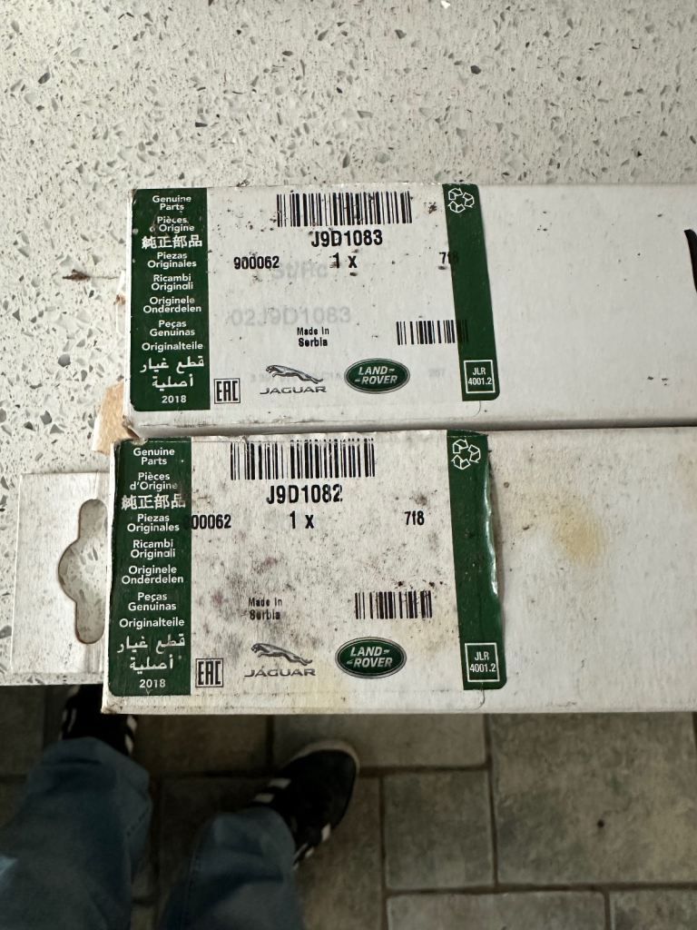 GENUINE JAGUAR I PACE WINDSCREEN WIPERS