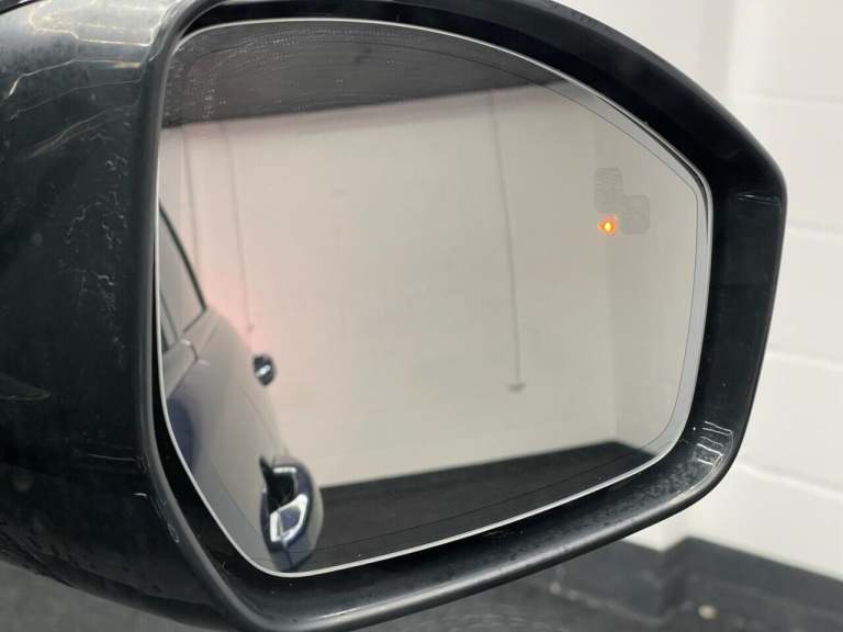 2018 Land Rover Range Rover Evoque 2.0 SD4 HSE Dynamic SUV 5dr Diesel Auto 4WD Euro 6 (s/s) (240 ...