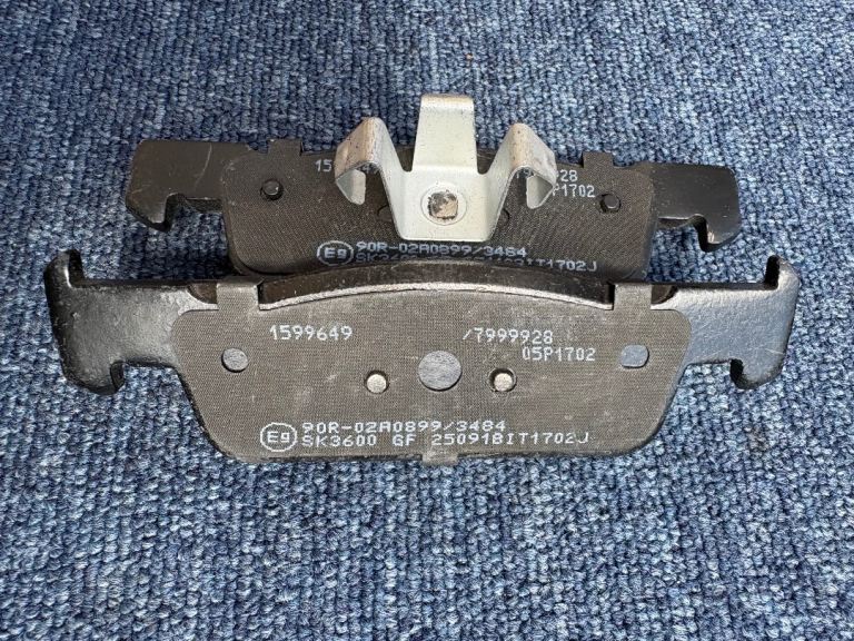 Break pads 