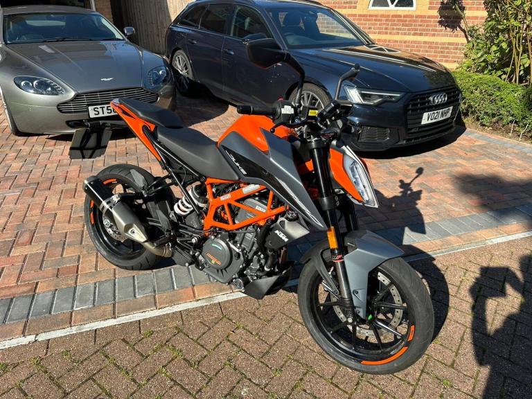 2023 KTM DUKE 390 Duke (23MY)  Petrol Manual