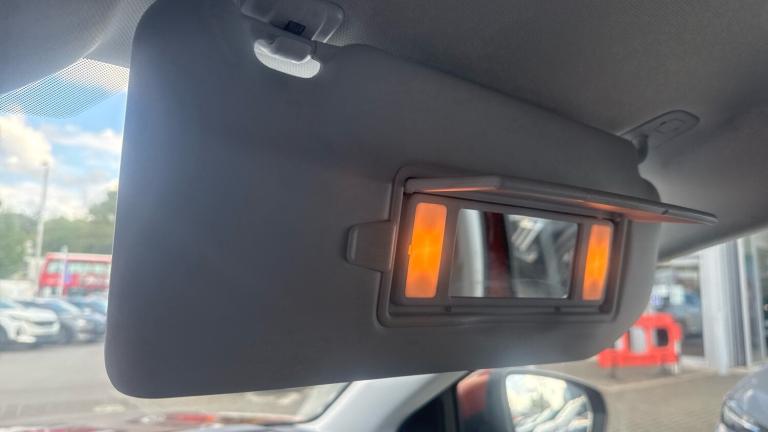 2019 Peugeot 3008 1.2 PureTech Allure EAT Euro 6 (s/s) 5dr SUV Petrol Automatic