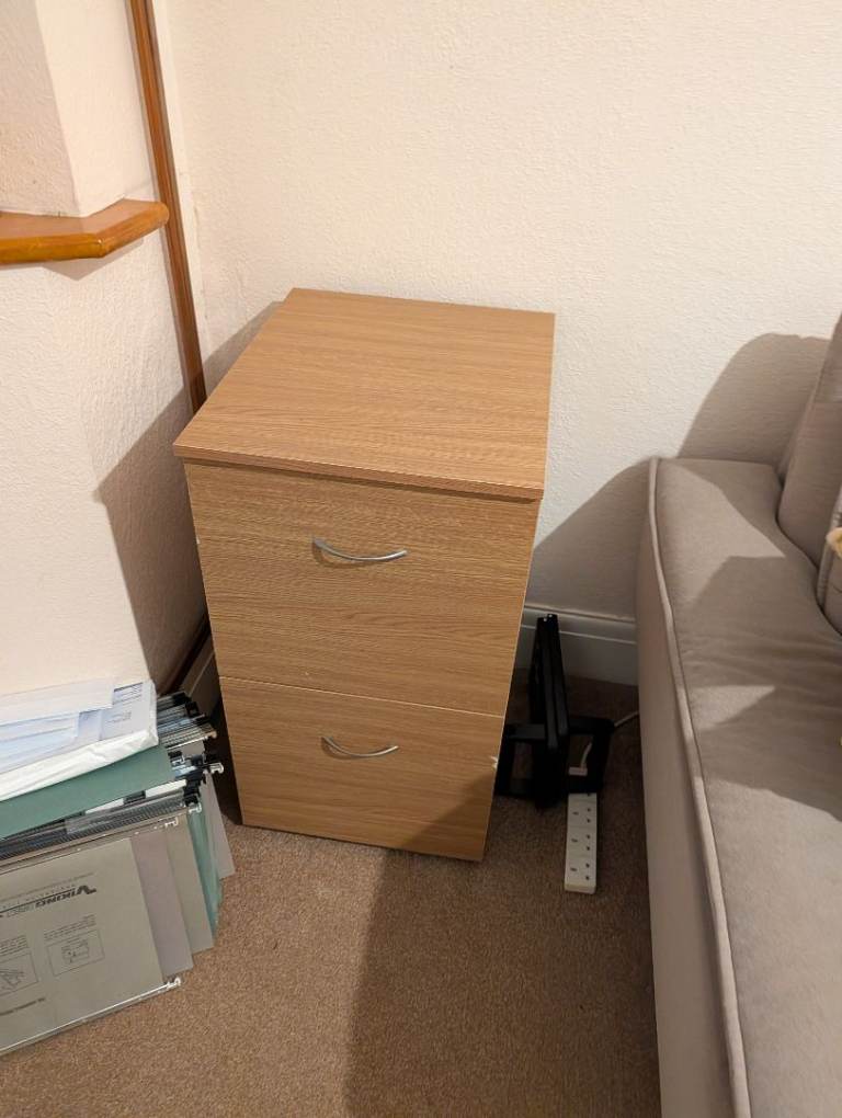 FREE!! Filing cabinet