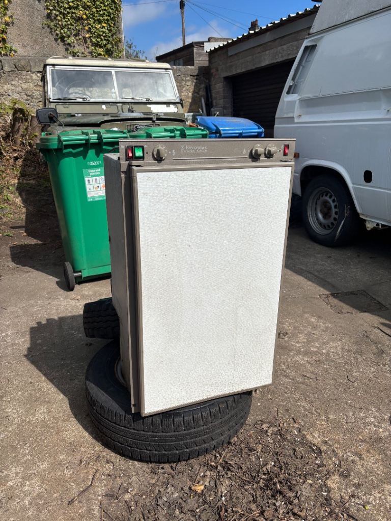 VW T25 Campervan Fridge