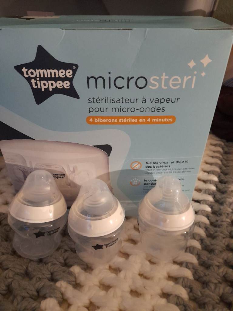 Tommee tippee sterilisater and 3 x 5oz bottles