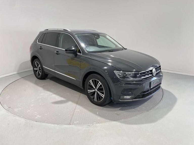2018 Volkswagen Tiguan 2.0 Tiguan SE Nav TDI BlueMotion Technology 4Motion Semi-Auto 4WD 5dr SUV ...