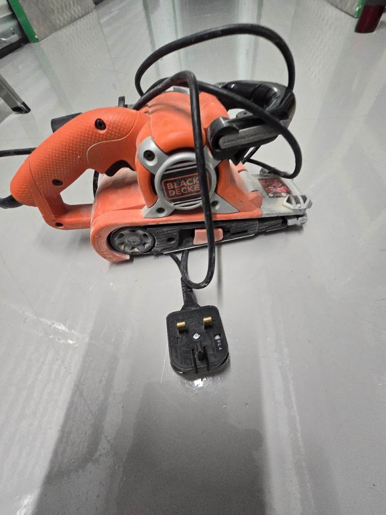 Black and decker belt sander 