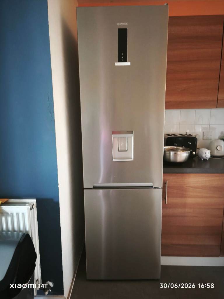 Silver Freestanding Fridge Freezer with Water Dispenser