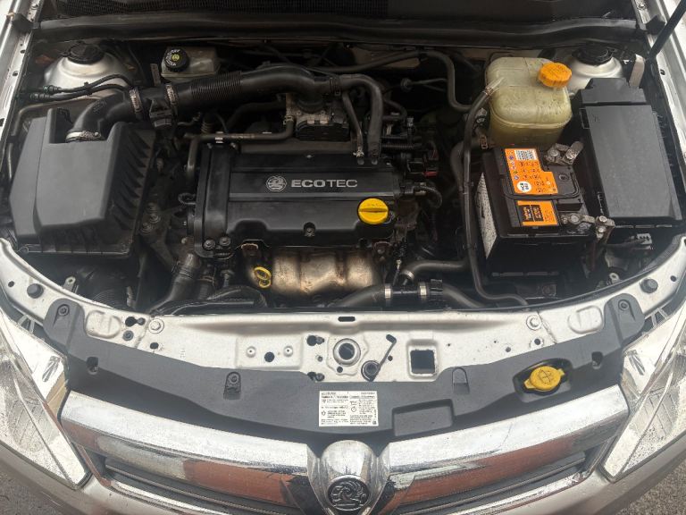 Vauxhall, ASTRA, Hatchback, 2009, Manual, 1364 (cc), 5 doors