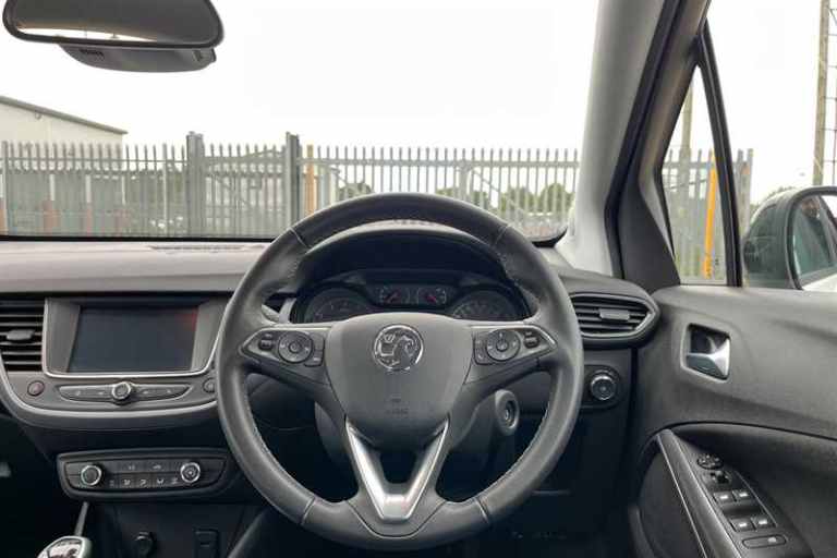 2022 Vauxhall Crossland 1.2 SE Edition SUV 5dr Petrol Manual Euro 6 (s/s) (83 ps) SUV Petrol Manual