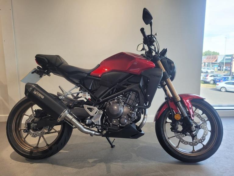 2024 HONDA CB300R, '24 Plate with 9733 miles