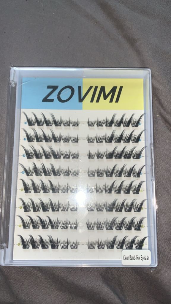 Eyelash clusters 