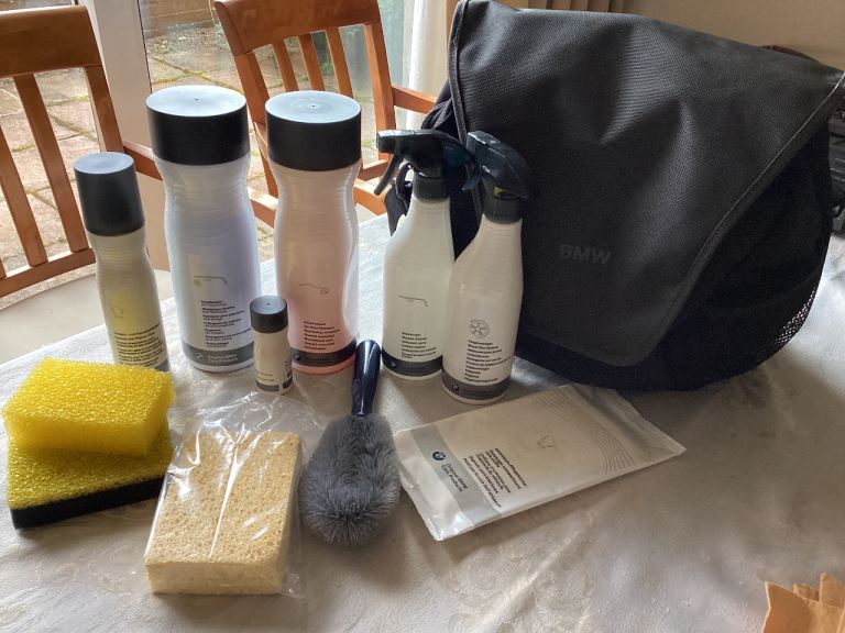 BMW CAR Cleaning kit and bag - All original contents