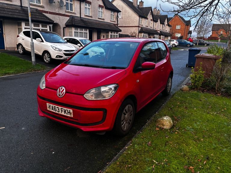 Volkswagen, UP, Hatchback, 2014, Manual, 999 (cc), 3 doors