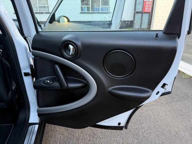 2015 MINI Countryman 1.6 One 5dr Auto HATCHBACK Petrol Automatic