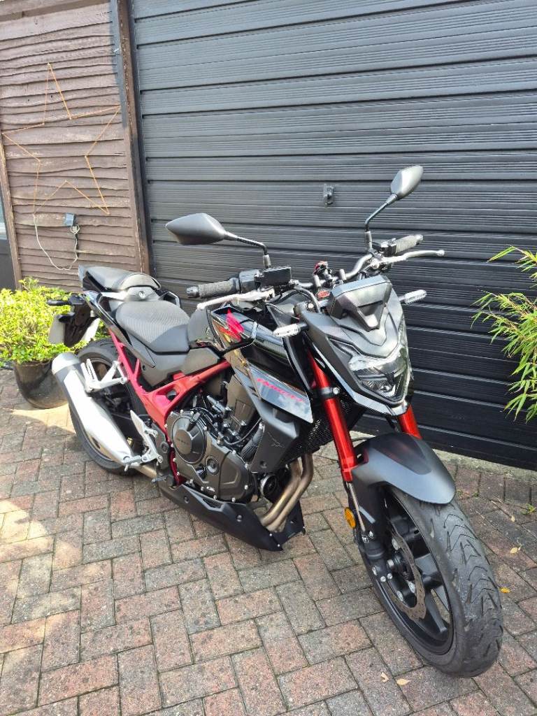 Honda Hornet CB750, 2023, 755 (cc)