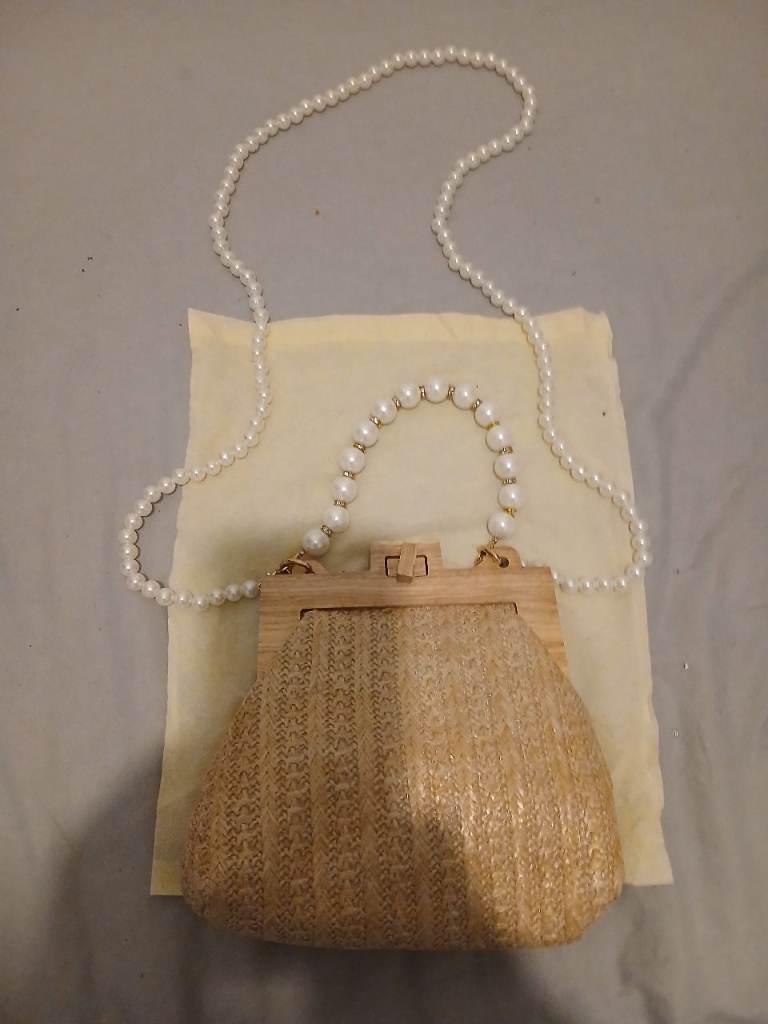 image for Woven Straw Handbag with Wooden Frame and Detachable Pearl Strap