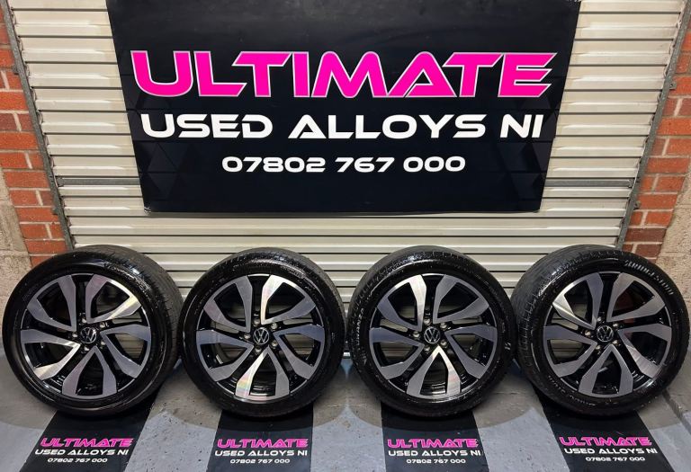 VW Golf Alloy’s (Genuine) New condition 