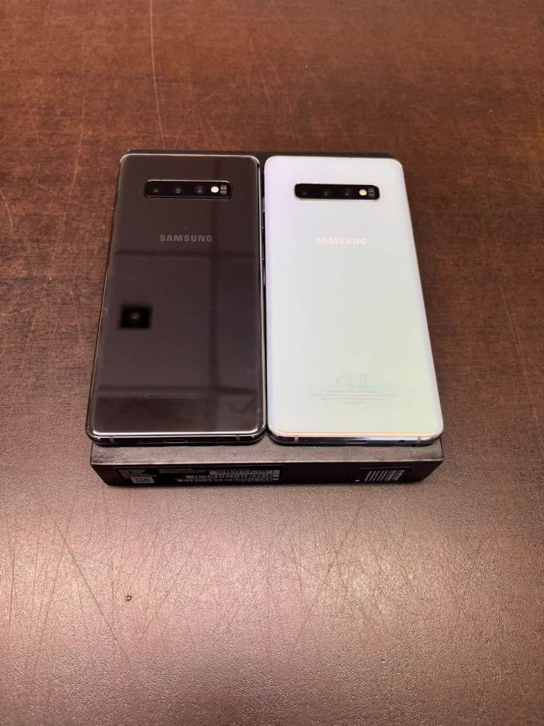 Samsung Galaxy S10 128gb £120 unlocked with warranty