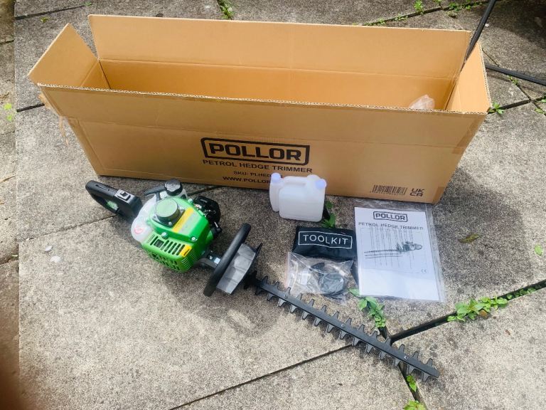 Petrol hedge cutters 