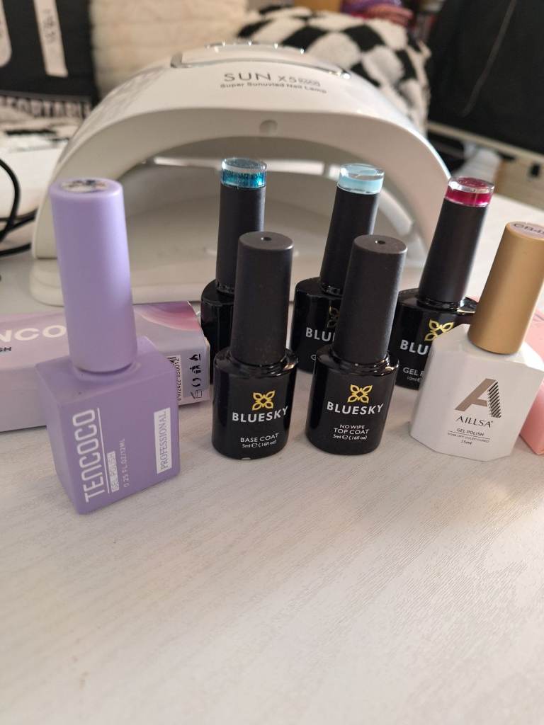 Gel nail kit withsun x5 nail lamp