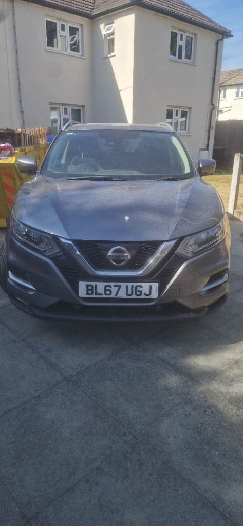 Nissan qashqai spares or repairs.