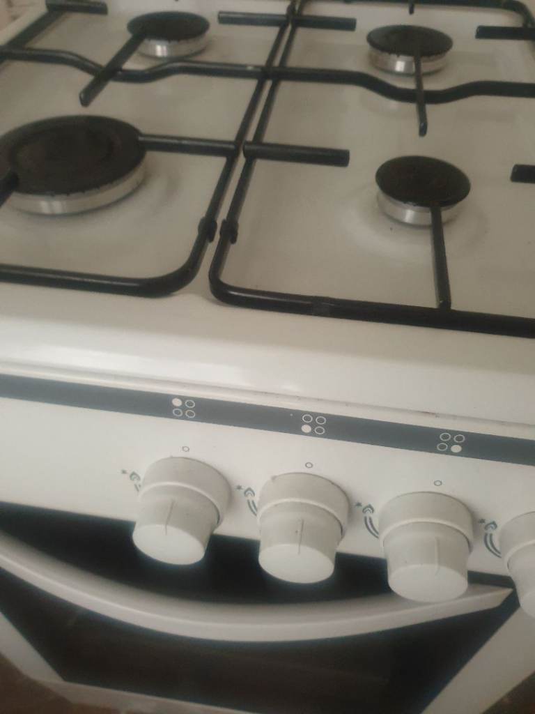 Gas cooker excellent condition  