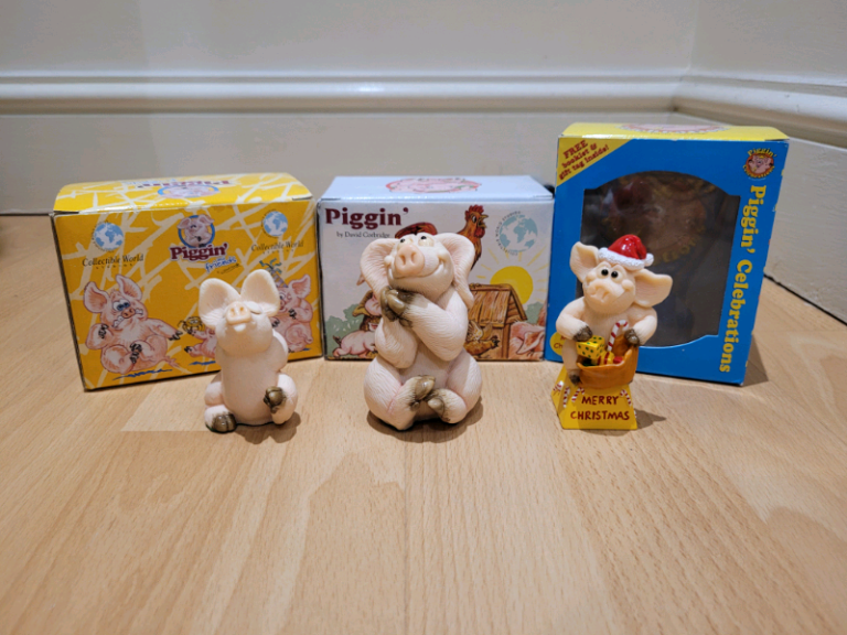 x3 Piggin Collection - Collectable Ornaments