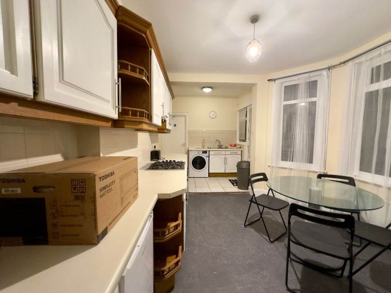 🔑 AMAZING DOUBLE ROOM IN HACKNEY | in Hackney, London | Gumtree