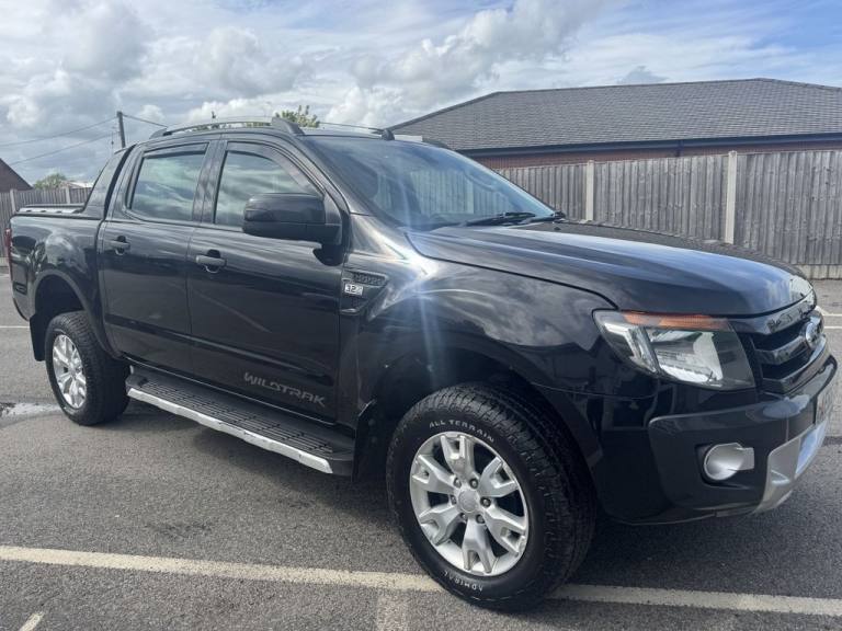 2015 Ford Ranger 3.2 TDCi Wildtrak Pickup Double Cab 4dr Diesel Auto 4WD Euro 5 (200 ps) Pickup D...