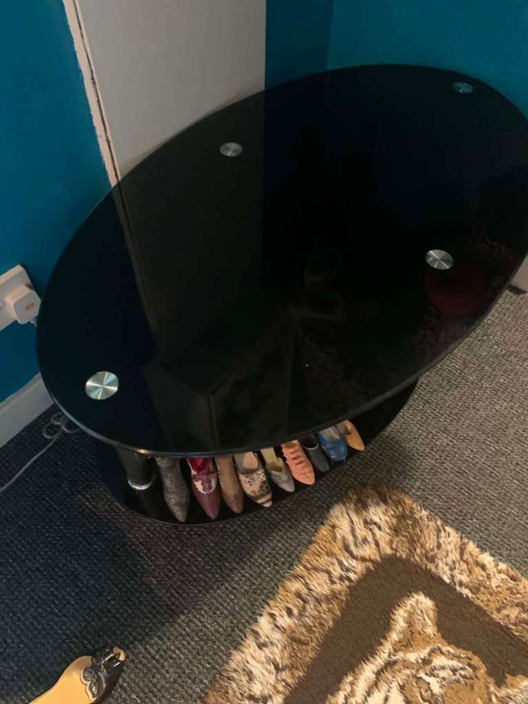 Glass table 