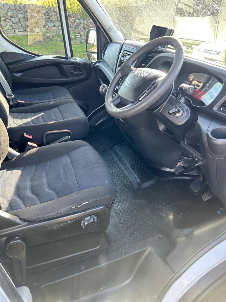 2018 Iveco Daily 2.3 Chassis Cab 3450 WB Hi-Matic CHASSIS CAB Diesel Manual