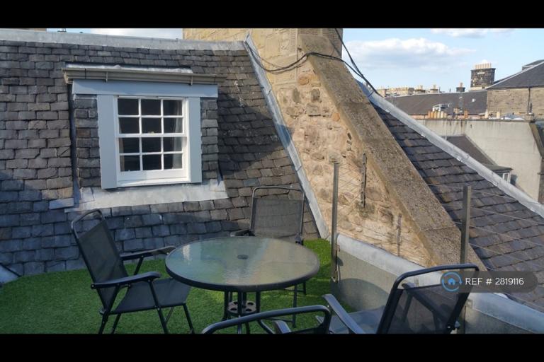 4 bedroom flat in Rose Street, Edinburgh, EH2 (4 bed) (#2819116)