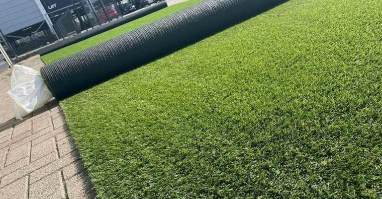 grass Artificial Rolls | 35mm Feel Soft & Safe Child