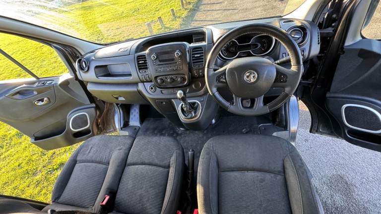 2019 VAUXHALL VIVARO 1.6 CDTI BI-TURBO CREW CAB VAN