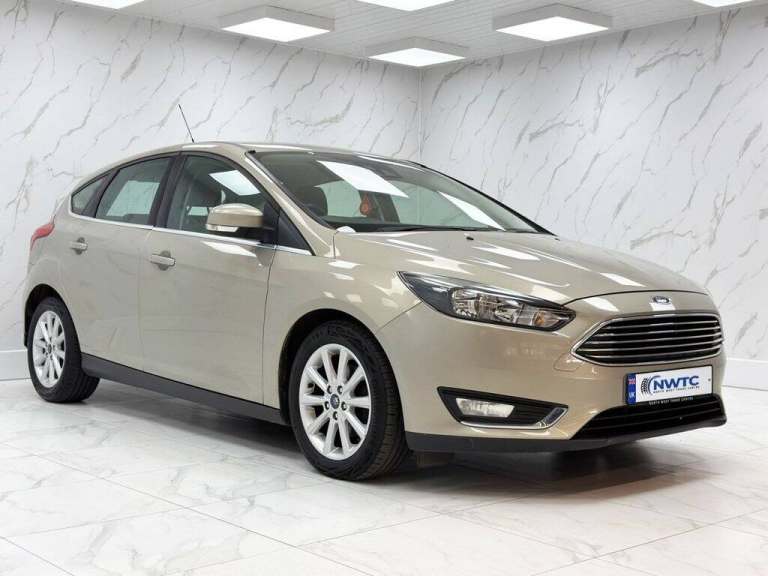 2015 Ford Focus 1.0T EcoBoost Titanium Hatchback 5dr Petrol Manual Euro 6 (s/s) (125 ps) Hatchbac...