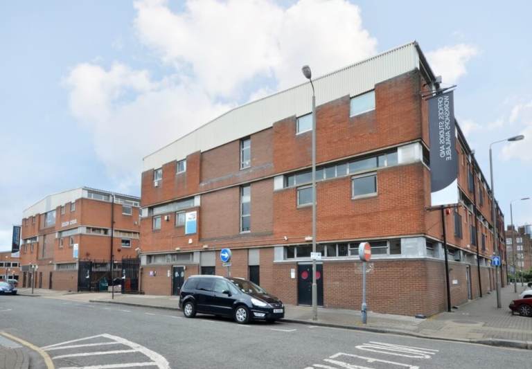 10 to 50 Person Private Office Suites to rent in *Battersea* SW2