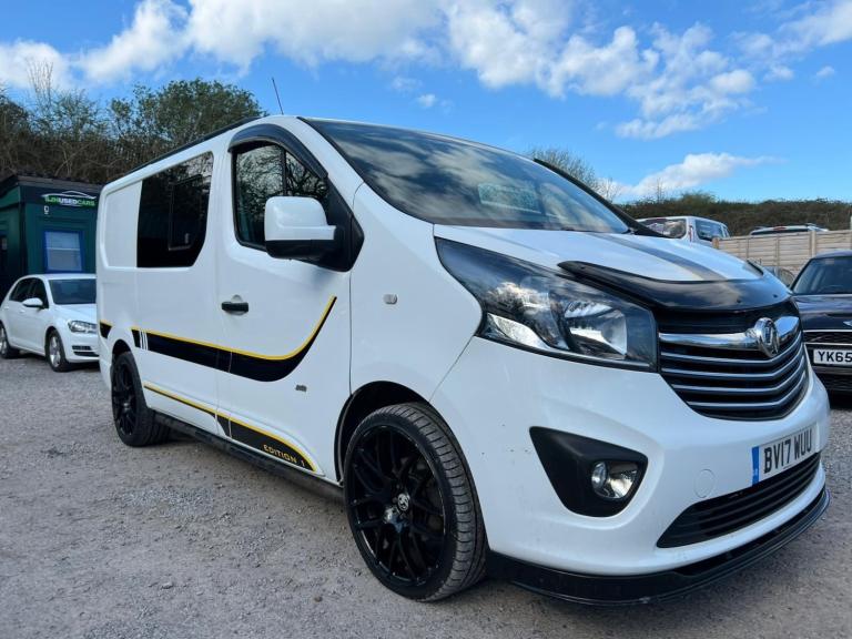 VAUXHALL VIVARO 1.6 CDTi 2900 BiTurbo Sportive 2017