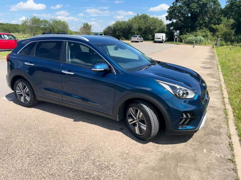 2020 Kia Niro Hybrid Automatic | 2 Owners | Kia Dealer Serviced