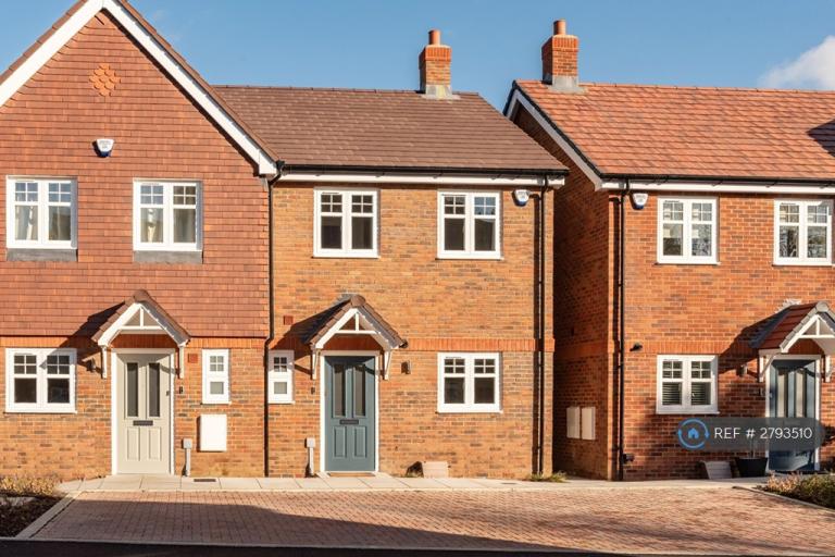 3 bedroom house in Melbourne Mews, Wheathampstead, St. Albans, AL4 (3 bed) (#2793510)